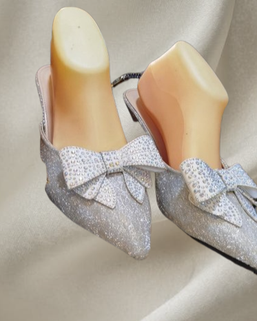 Heels Wanita